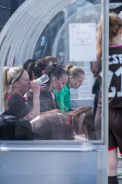 Bild 52 - wBJ St. Pauli - Walddoerfer : Ergebnis: 1:11